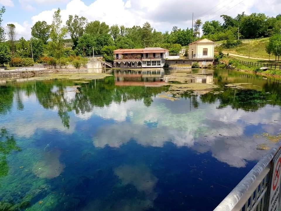 Bed and Breakfast Casale dei ricordi Arce Esterno foto